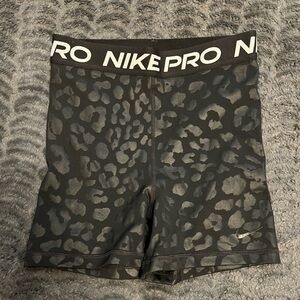 Black Cheetah Nike Pros XS 3in